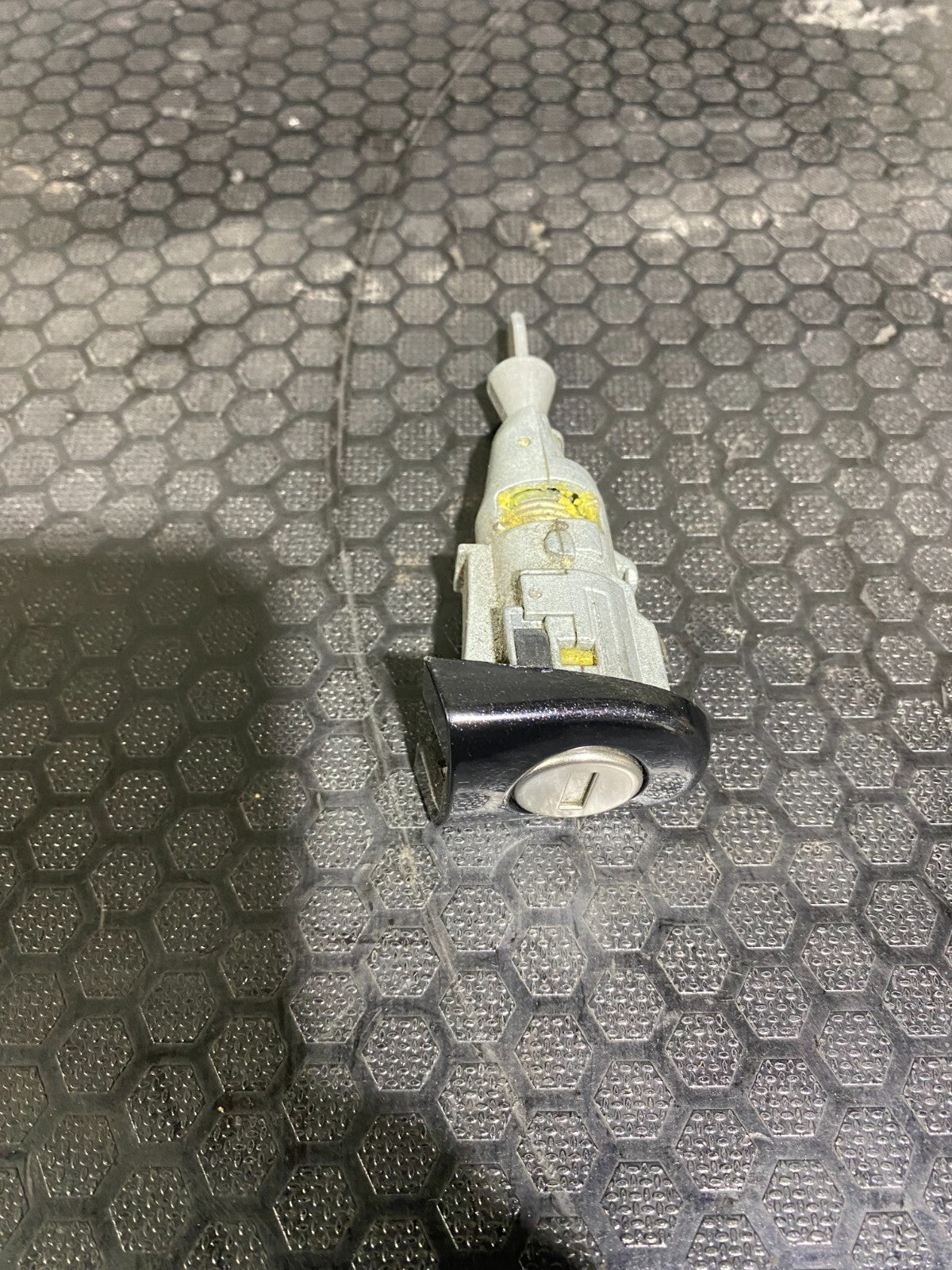 Volkswagen Golf MK5 Black Driver Door Lock 1K0837167D