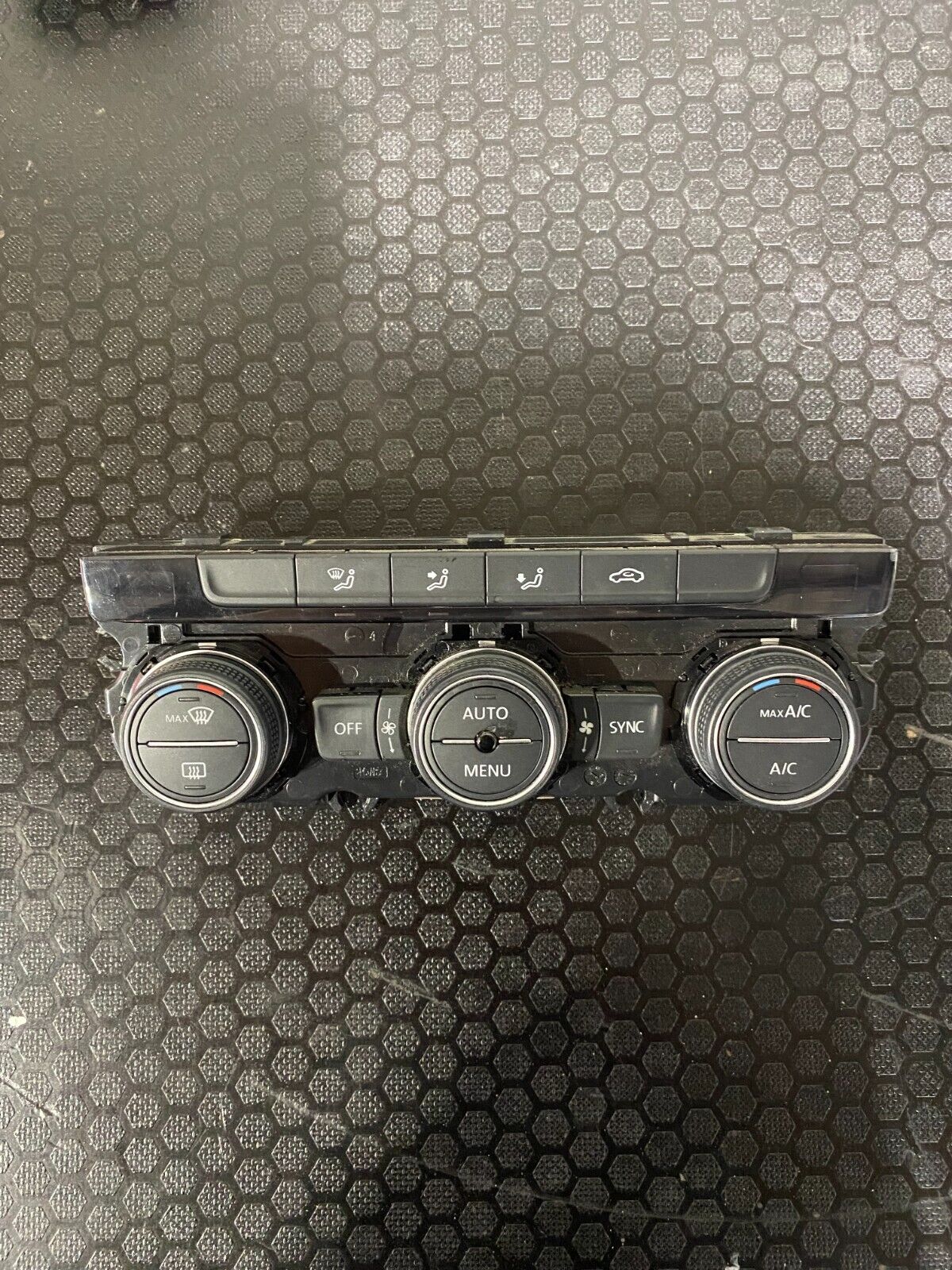 Volkswagen Golf MK7-MK7.5 Climate Control Without Heated Seats 5G0907044BC