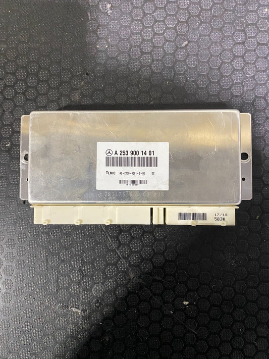 Mercedes-Benz Air Suspension Control Module A2539001401