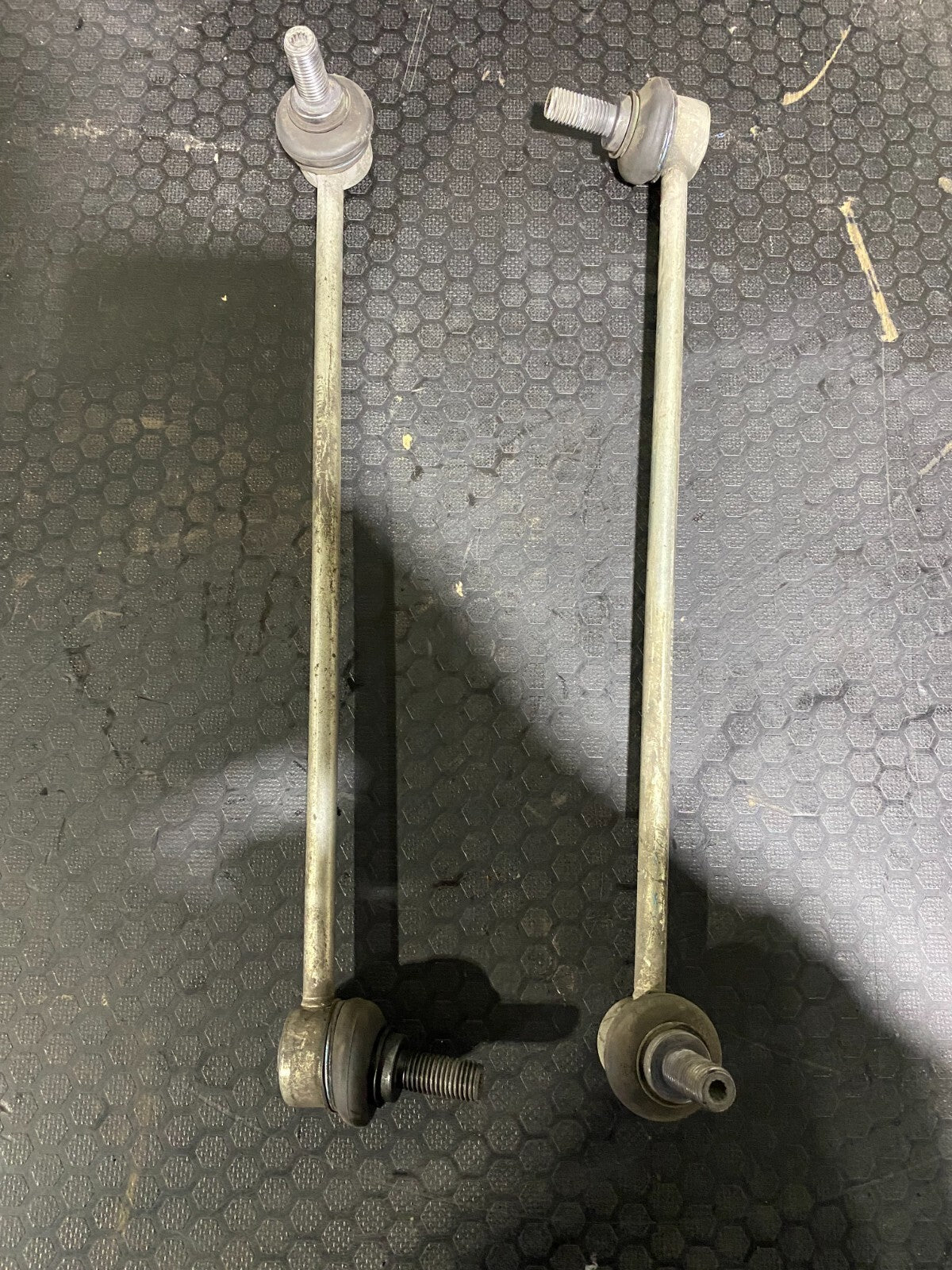 Volkswagen Golf Front Sway Bar Link Set 1K0411315J