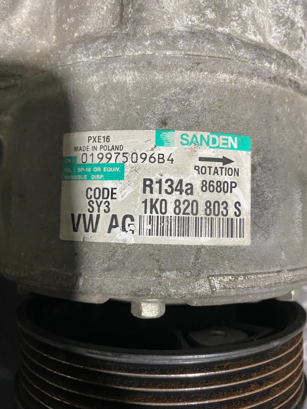 Volkswagen Golf AC Compressor 1K0820803S