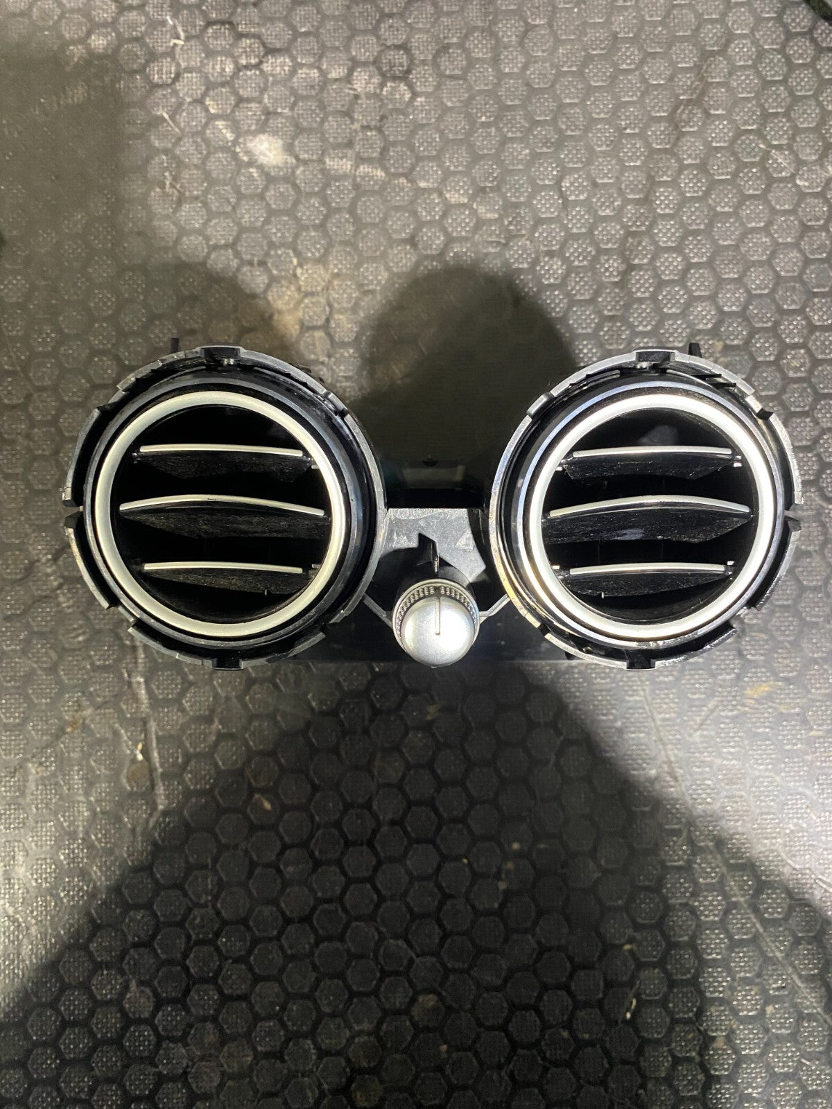 Mercedes-Benz C63s 2019-2021 Centre Console Rear Air Vent A2058300501