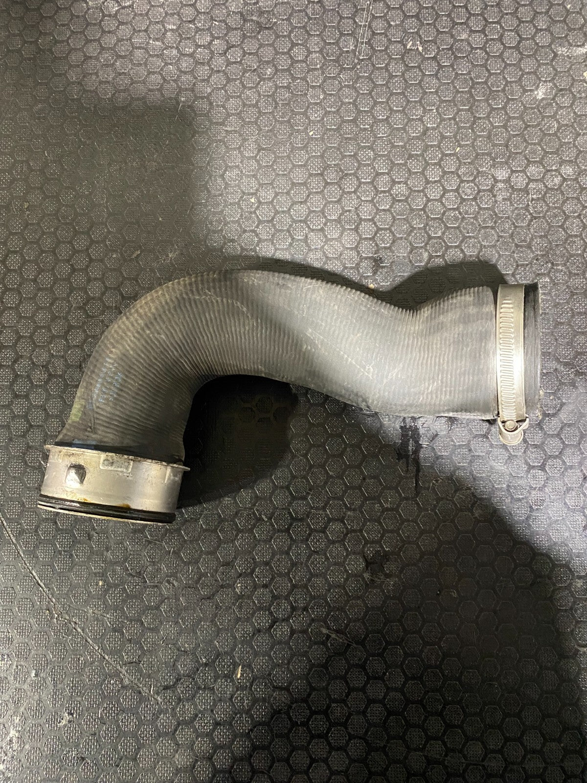 Volkswagen Intercooler Hose 1K0145834N