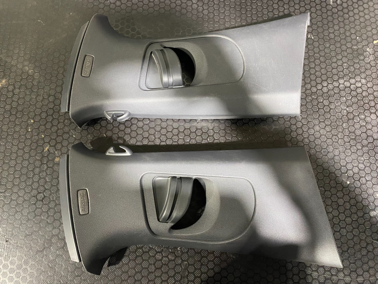 Volkswagen Golf MK7 Seat Belt Pillar Set 5G4867244 5G4867243