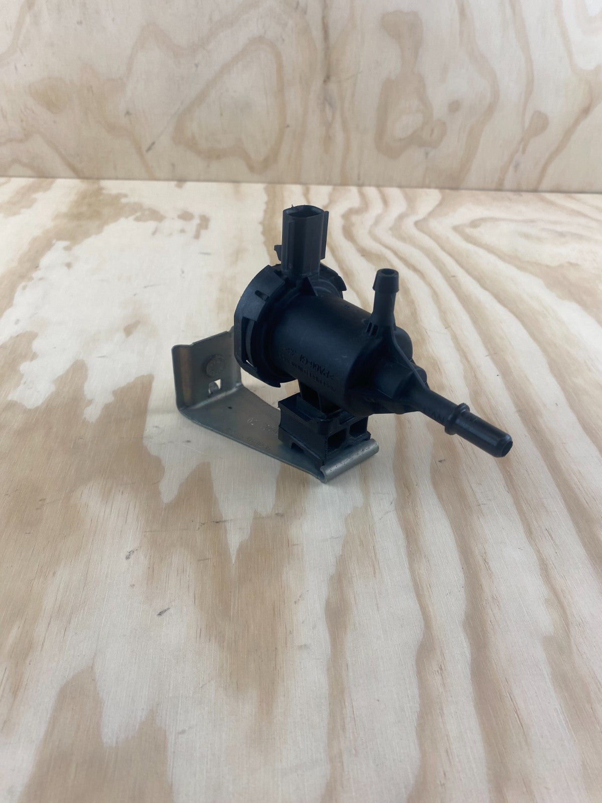 Mercedes-Benz CLA GLA A Class Fuel Purge Valve A0014760532