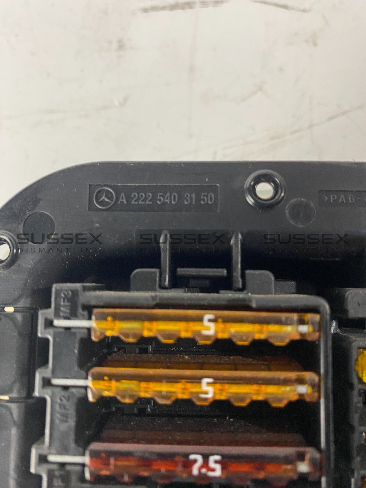 Mercedes-Benz Fusebox A2225403150
