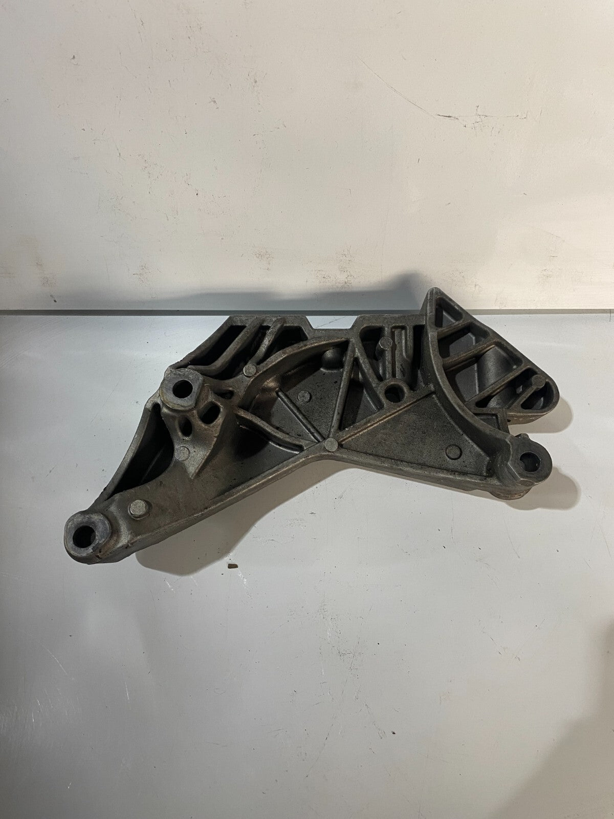 VWAG Engine Motor Mount Bracket 06J199207P