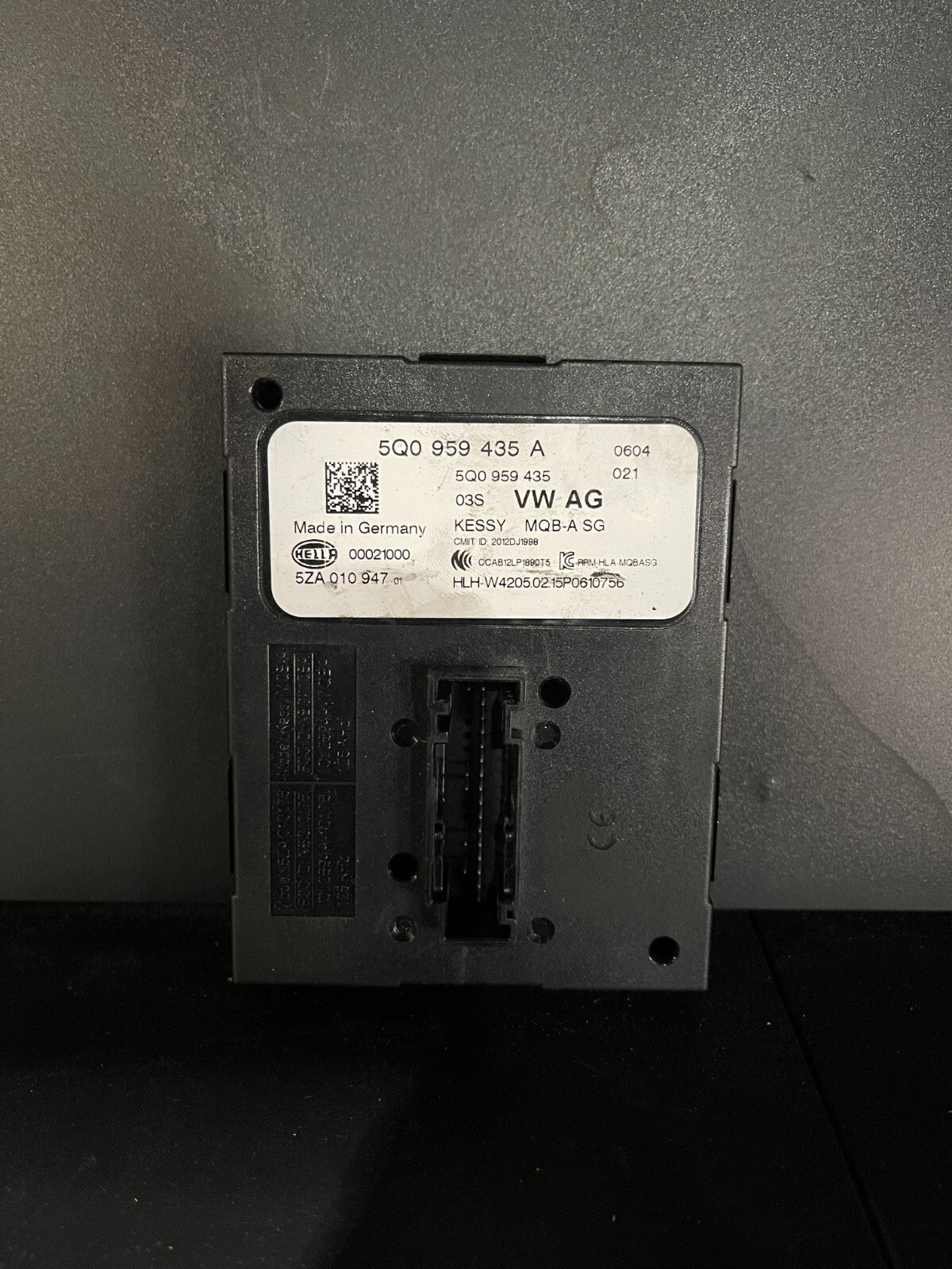 Volkswagen Keyless Entry Control Unit Module 5Q0959435A