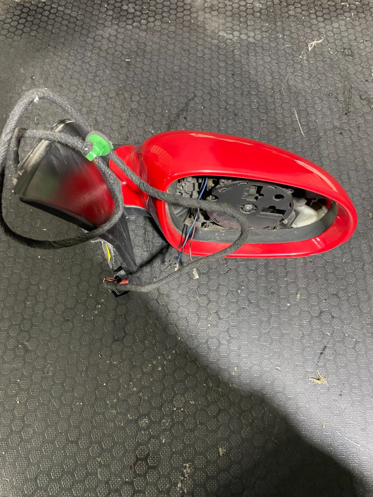 Volkswagen MK5 Right Hand Side Exterior Mirror In Red 1K0857934