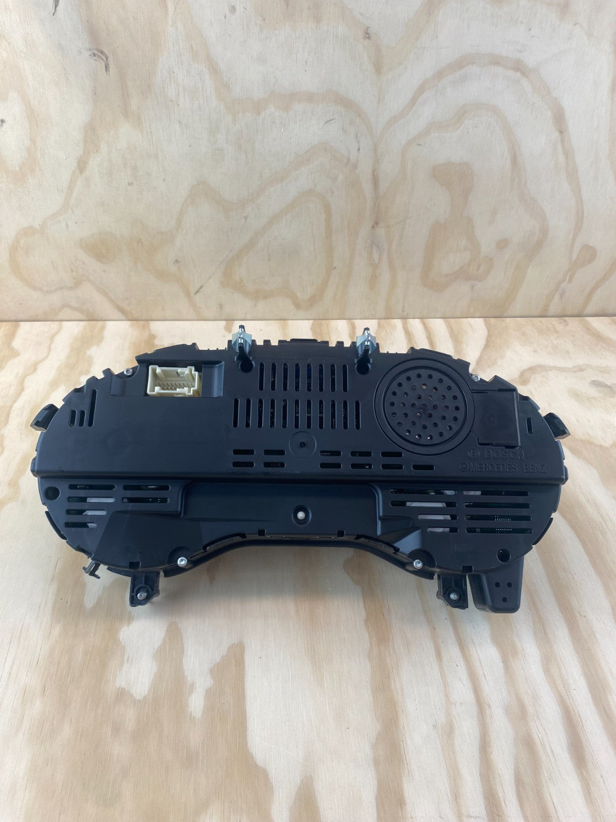 Mercedes-Benz A Class Speedometer / Cluster A1769008901