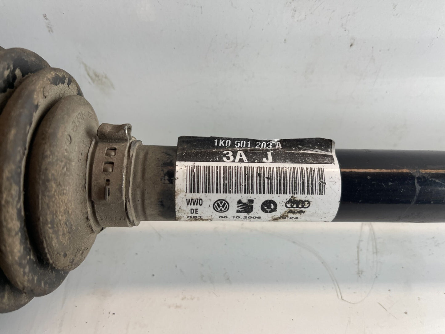 VWAG Rear Left Driveshaft 1K0501203A