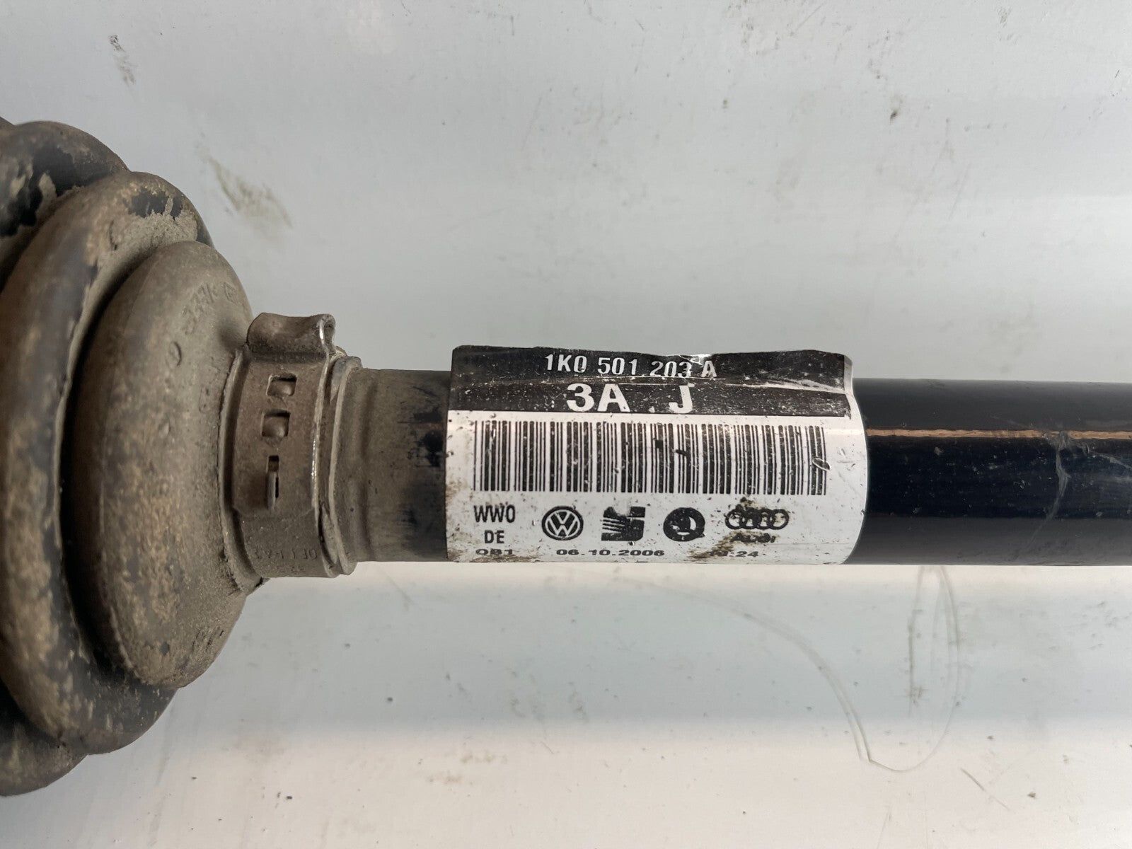 VWAG Rear Left Driveshaft 1K0501203A