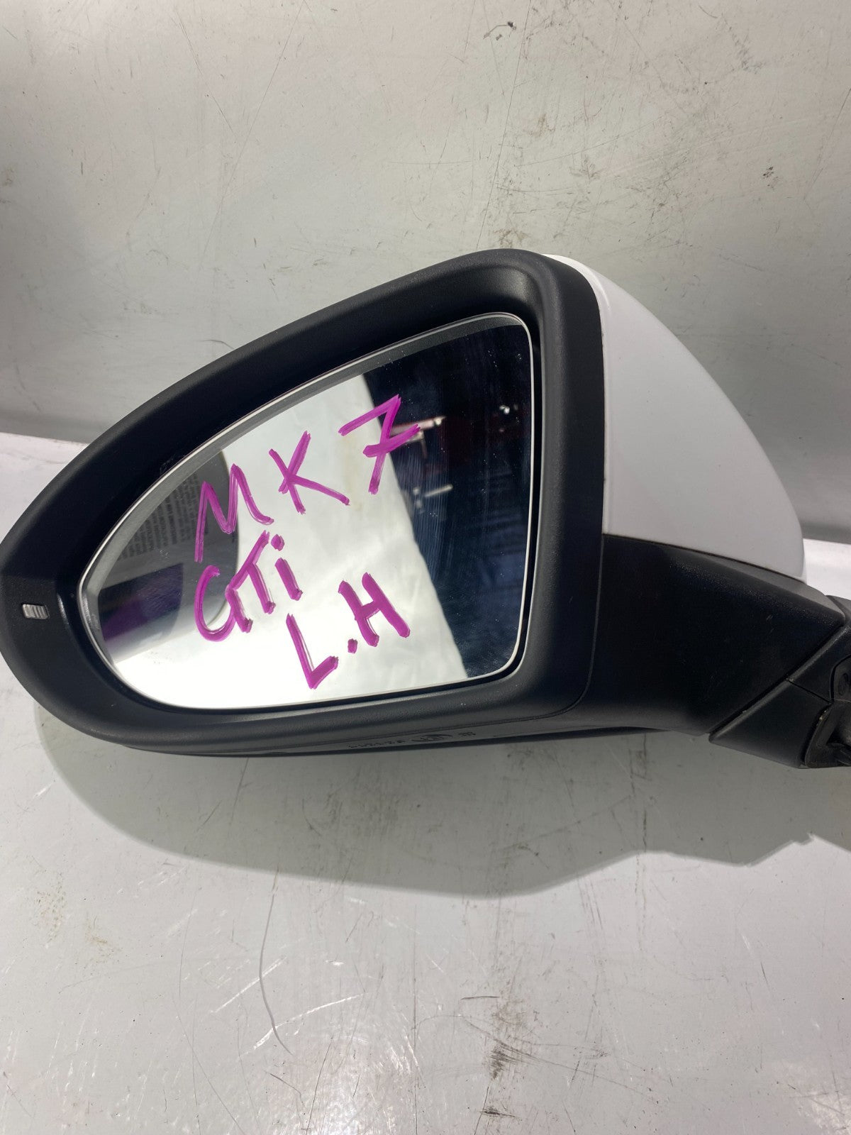 Volkswagen Golf MK7-7.5 Front Left Side Mirror With Auto Fold In White
