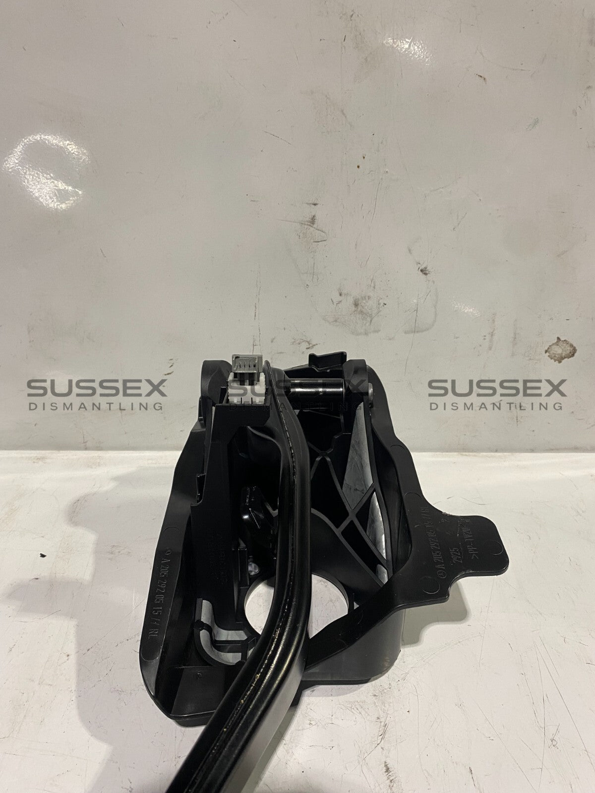 Mercedes-Benz Brake Pedal A2052920515