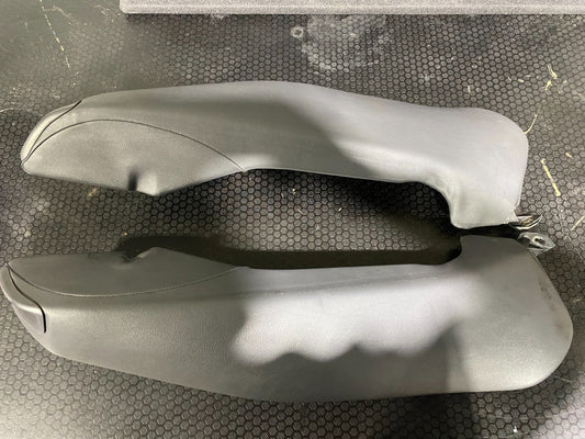 Volkswagen Golf MK5 Rear Seat Leather Foam Padding 1K5885703AR 1K5885704AR