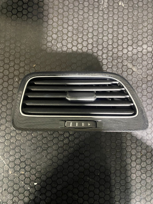 Volkswagen Golf MK7-7.5 Left Dash Air Vent 5G2819703