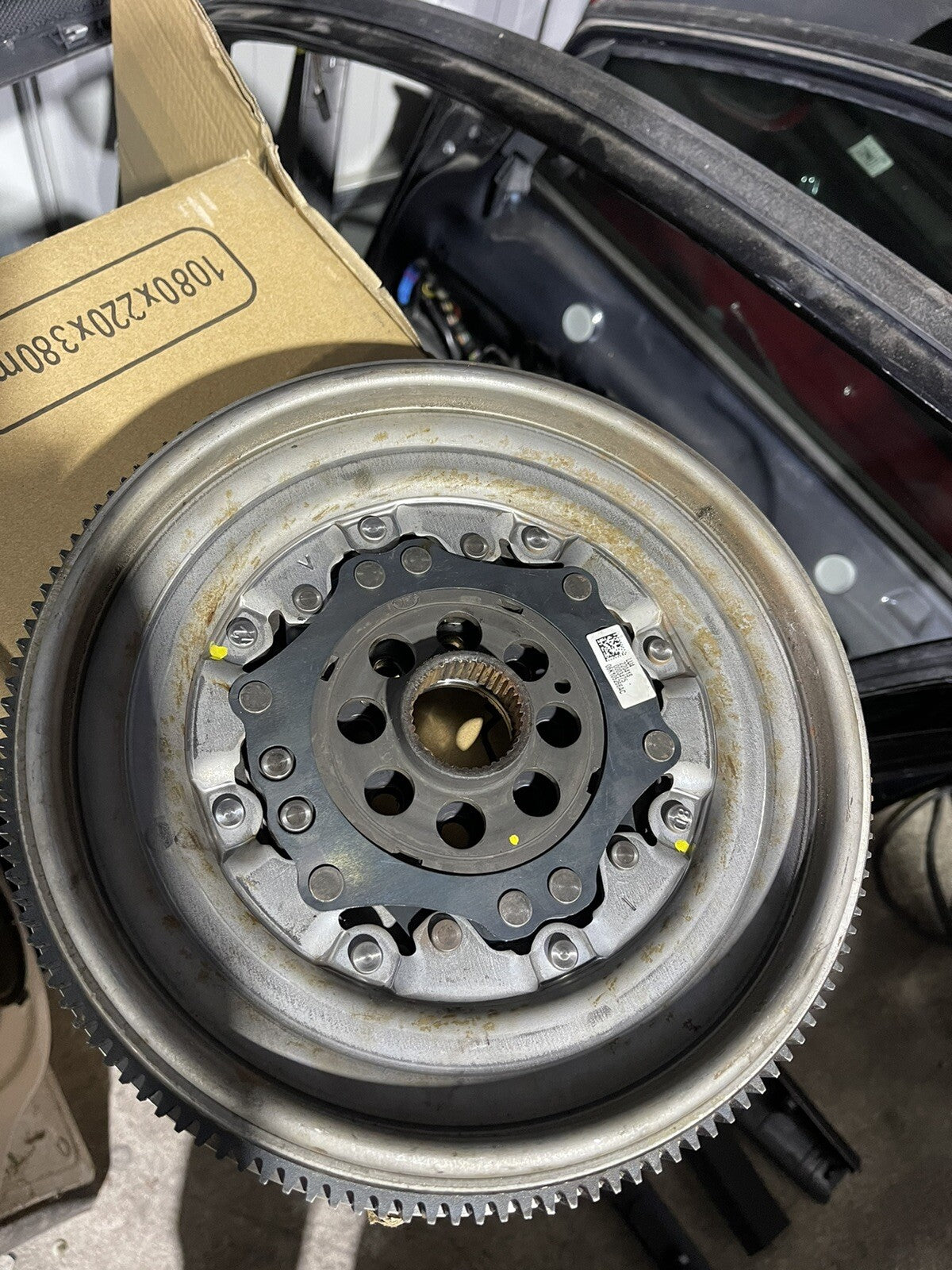 VOLKSWAGEN GOLF R MK7.5 0SK 105 266 AC DUAL MASS FLYWHEEL 