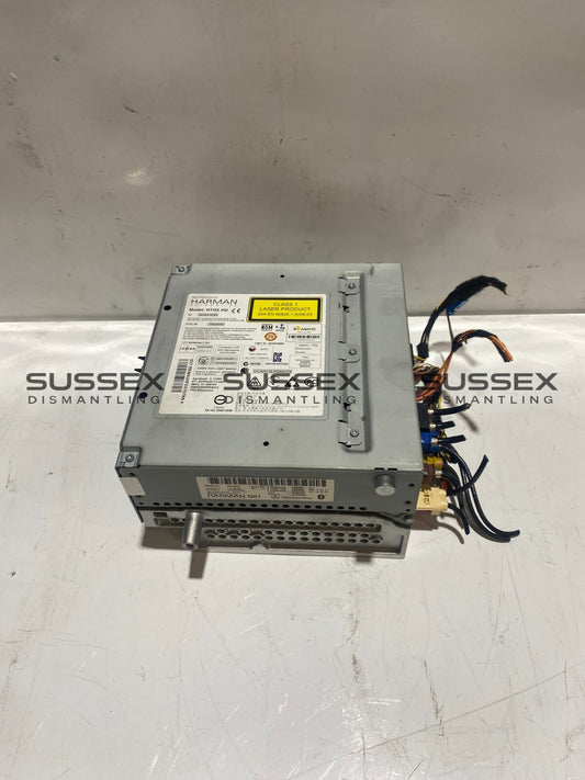 Mercedes-Benz HARMAN Radio Headunit A2059004219