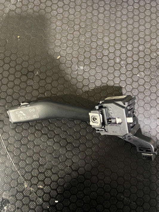 VWAG Cruise Control/Indictor Arm 1K0953513F