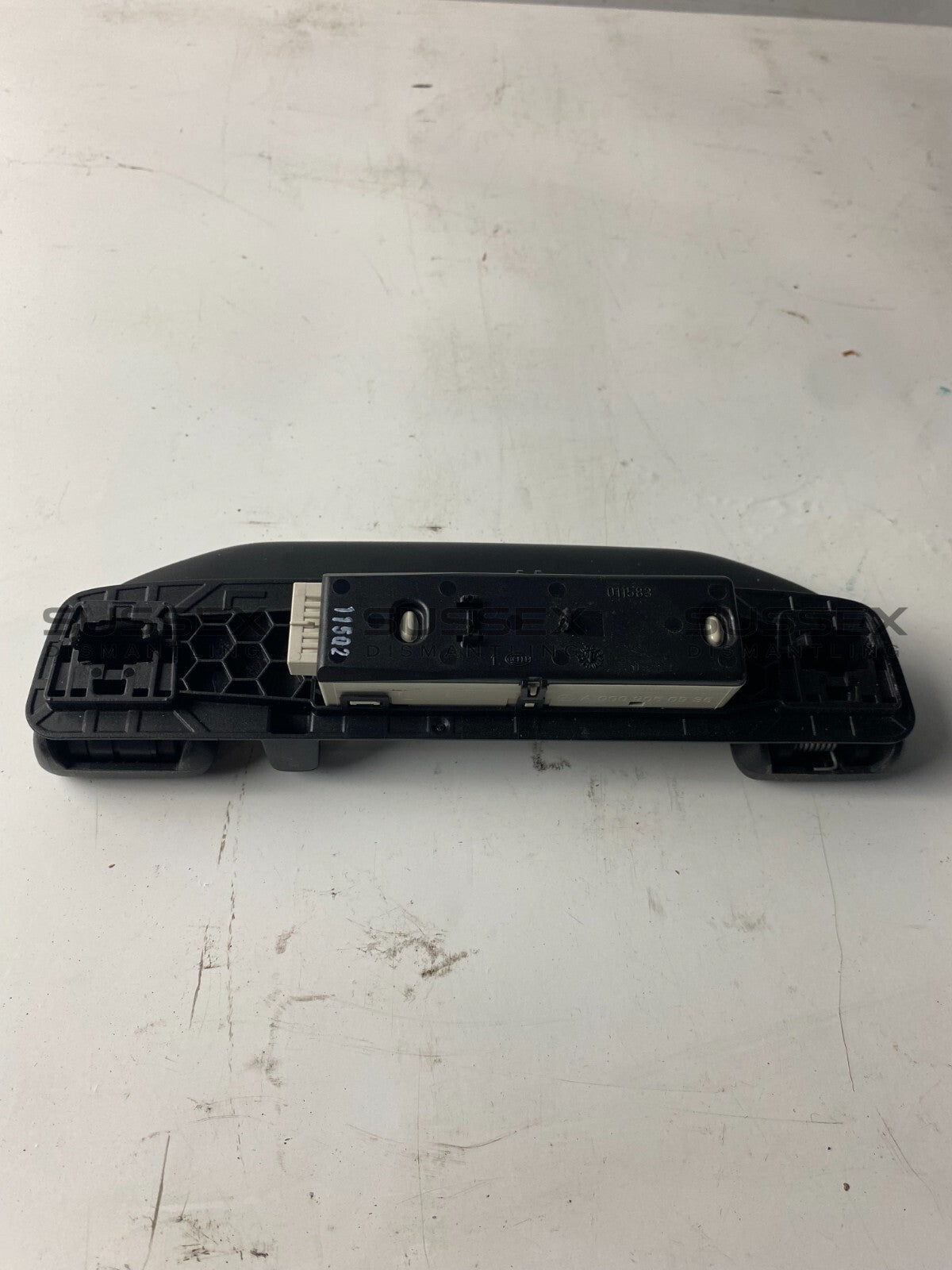 Mercedes-Benz Rear Left Grab Handle A0998150000