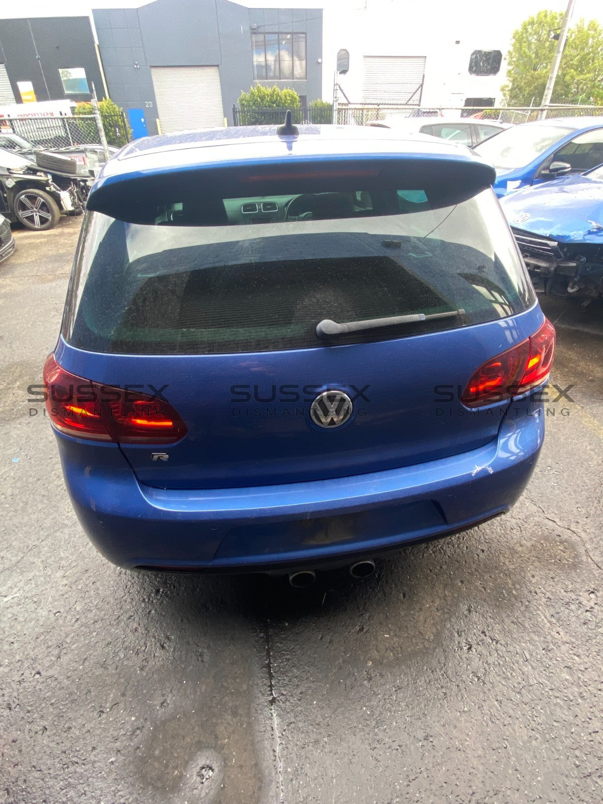 NOW WRECKING Volkswagen Golf R 2013 In Blue 228,745KM