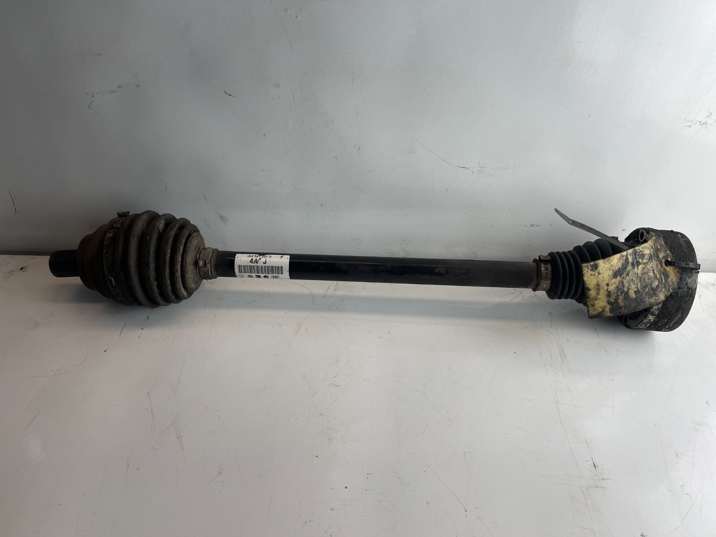 VWAG Rear Right Driveshaft 1K0501204A