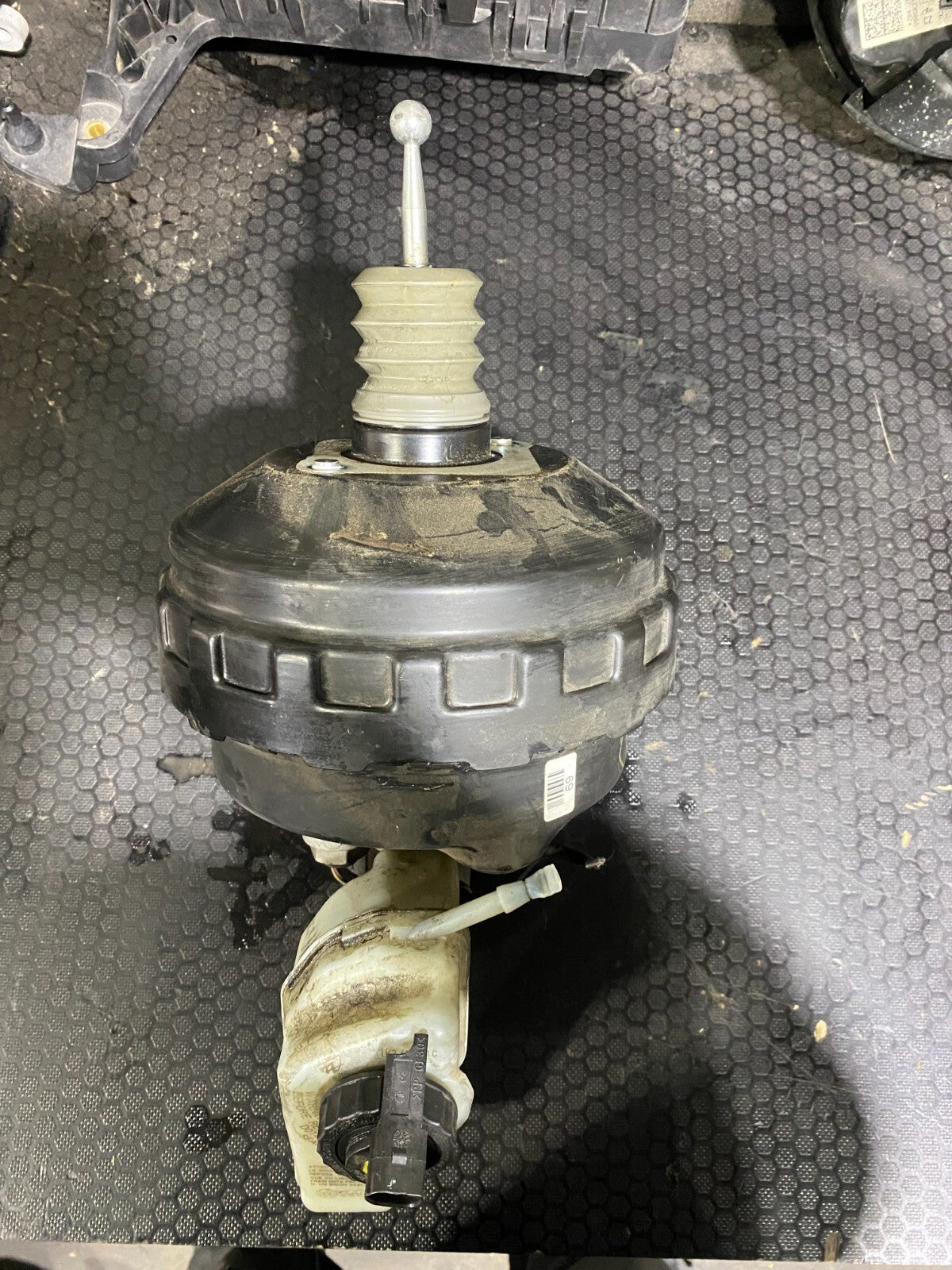 VW GOLF MK5 ABS Booster 1K2614105BA