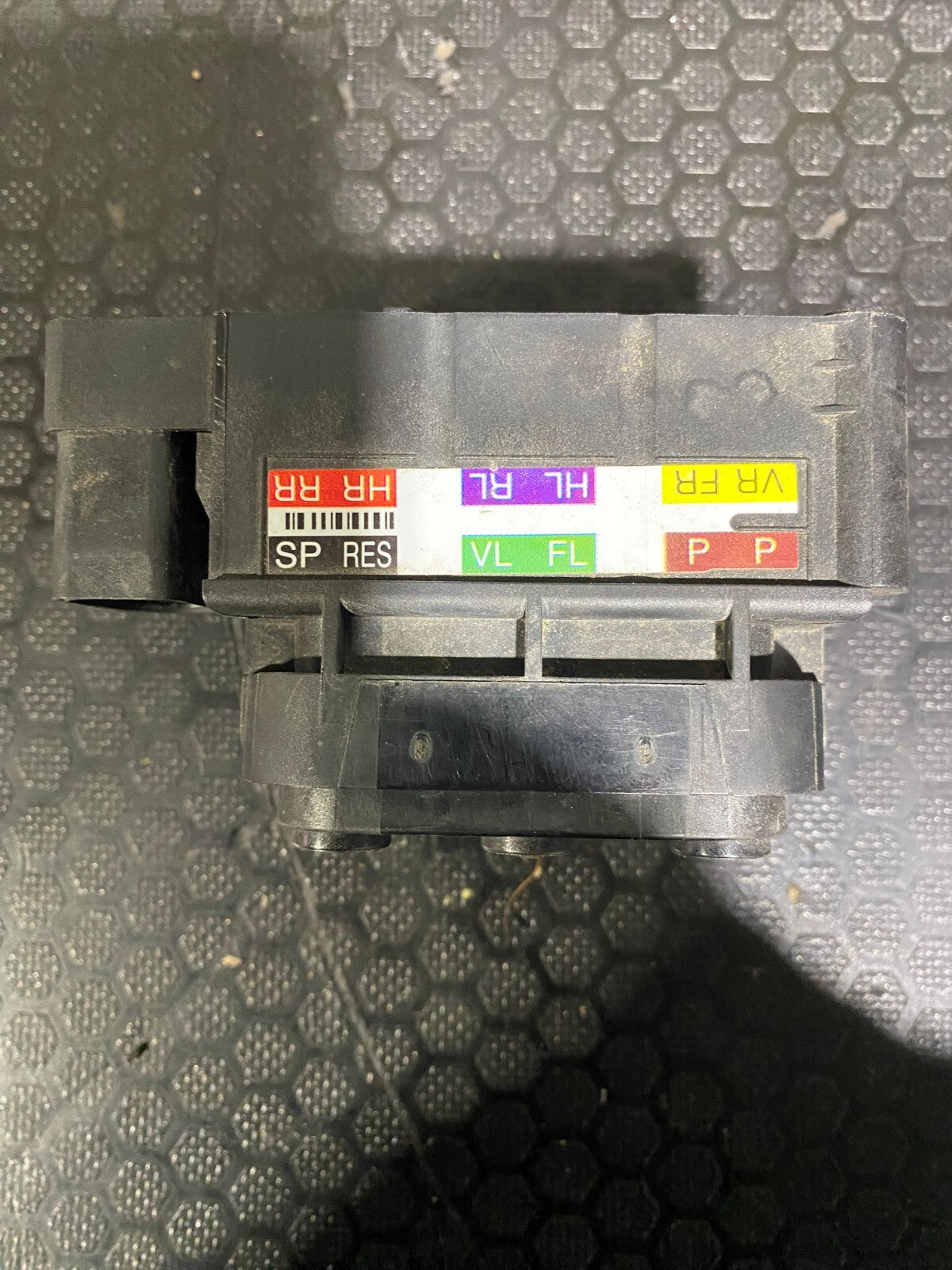 Mercedes-Benz Air Suspension Valve Block A0993200258