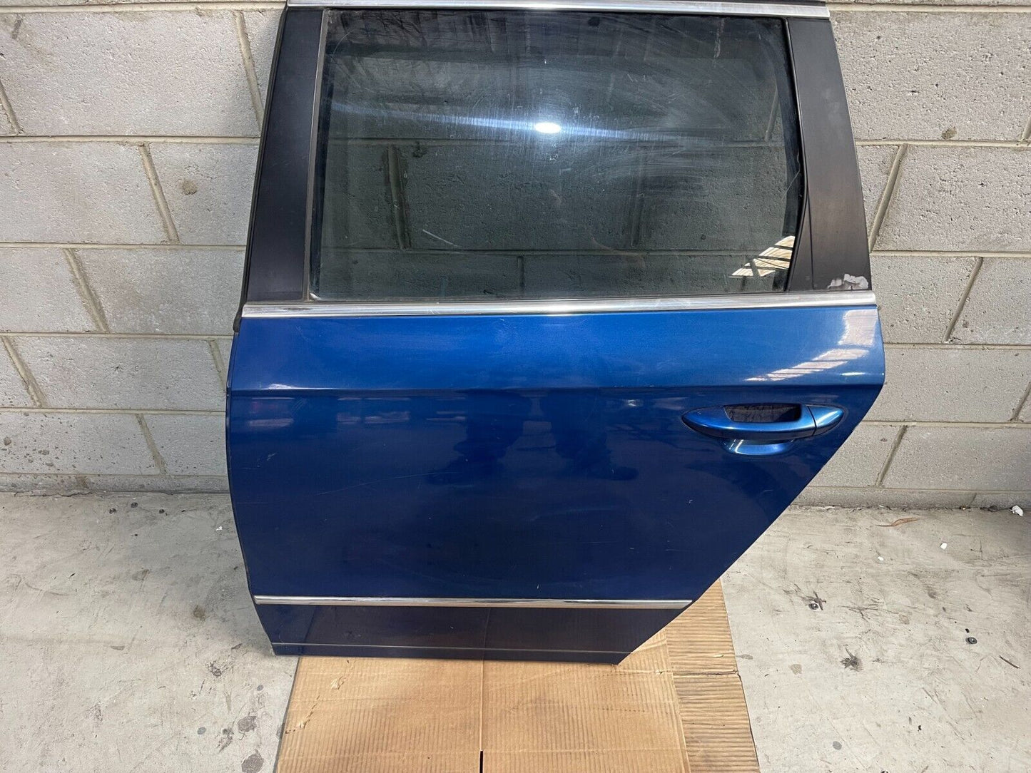 Volkswagen Passat R36 Rear Left Door In Blue *Freight Available*