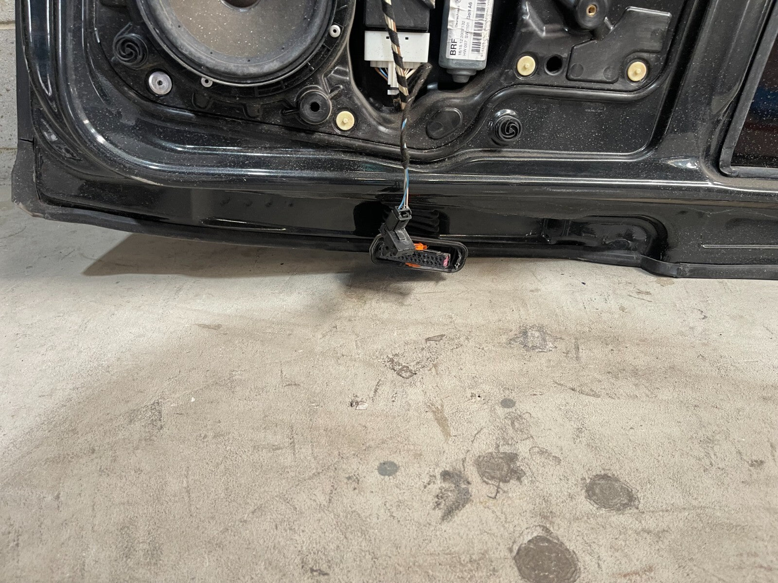 Volkswagen Golf MK6 Rear Left Door In Grey*Freight Available*