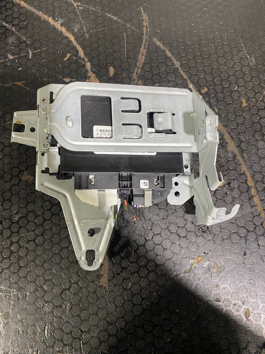 Mercedes-Benz C63s 2019-2021 A2139004119 Transmission Gear Control Module