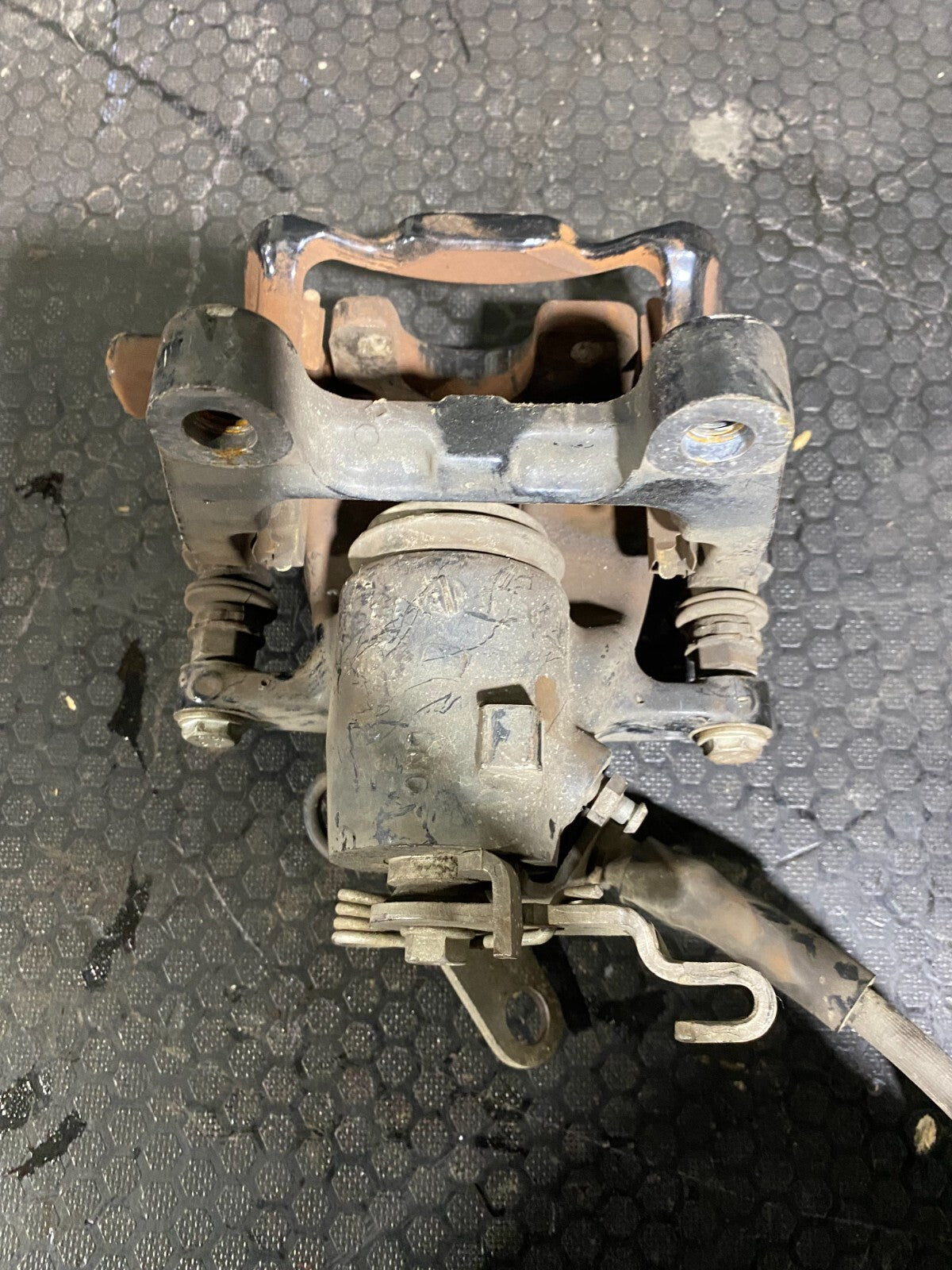 Volkswagen Rear Right MK6 R Calliper In Black