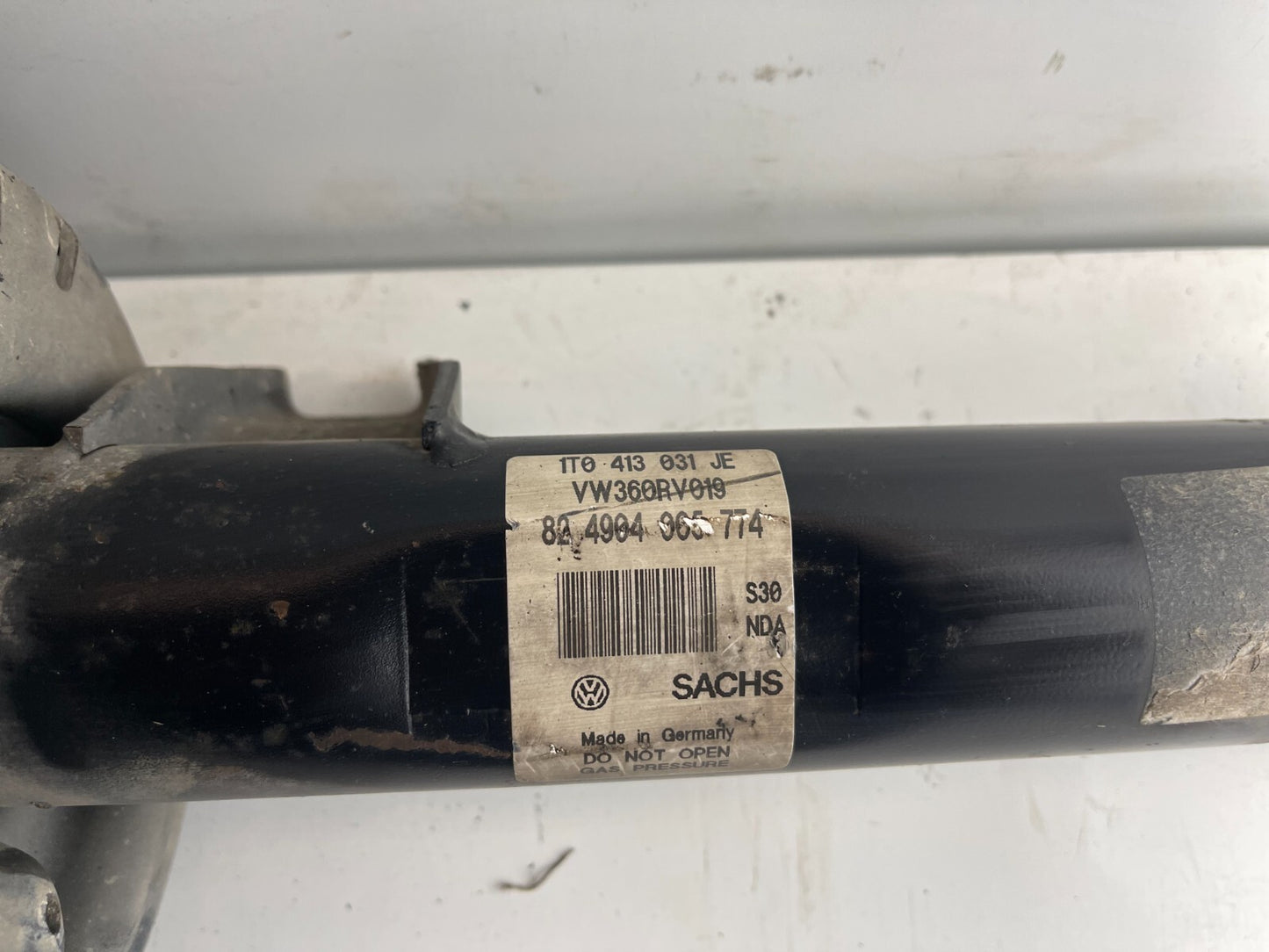 VWAG Front Shock Absorber 1T0413031JP