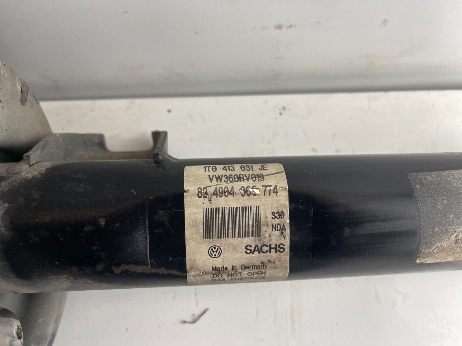 VWAG Front Shock Absorber 1T0413031JP