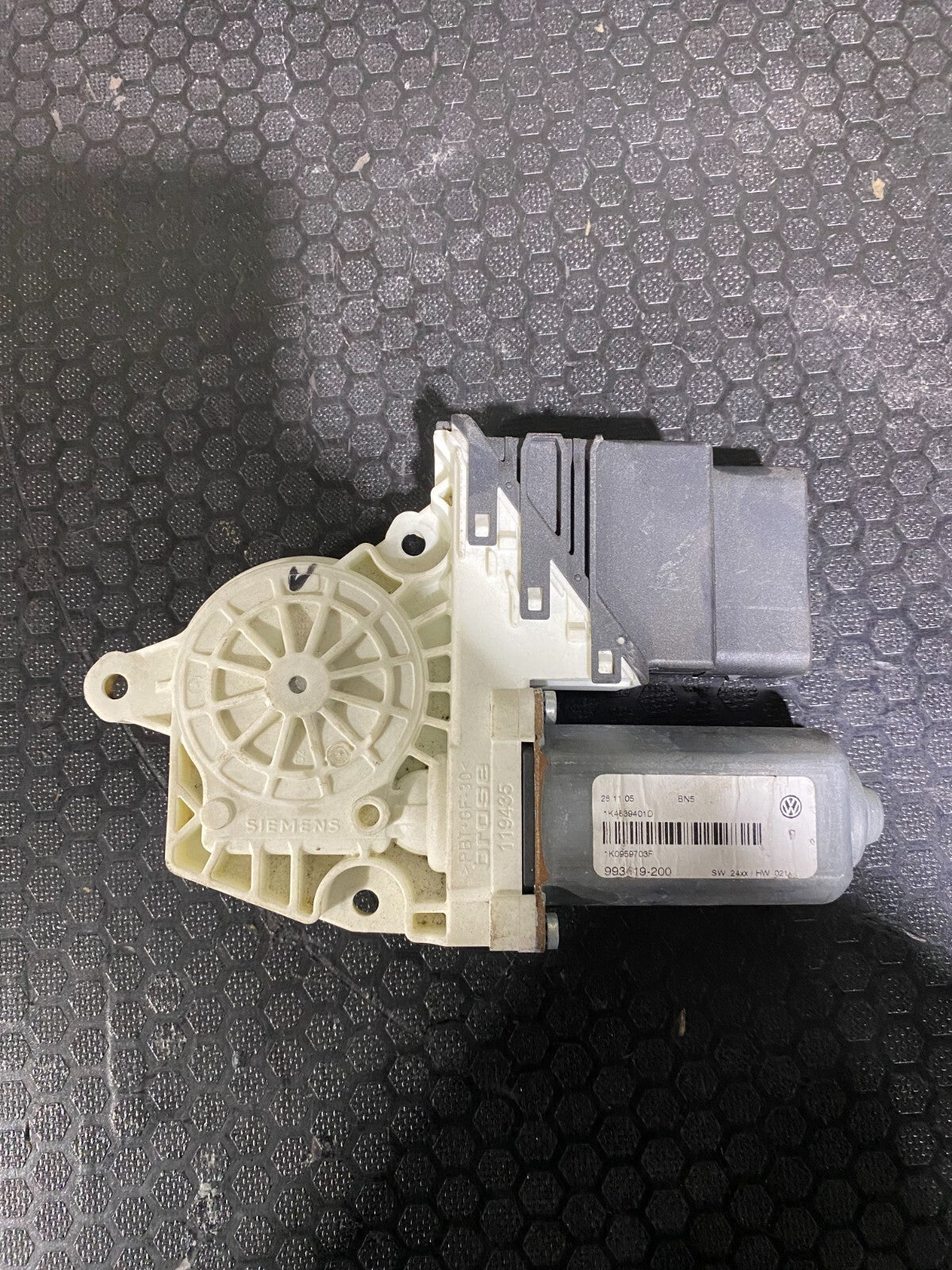 Volkswagen Window Motor 1K4839401D