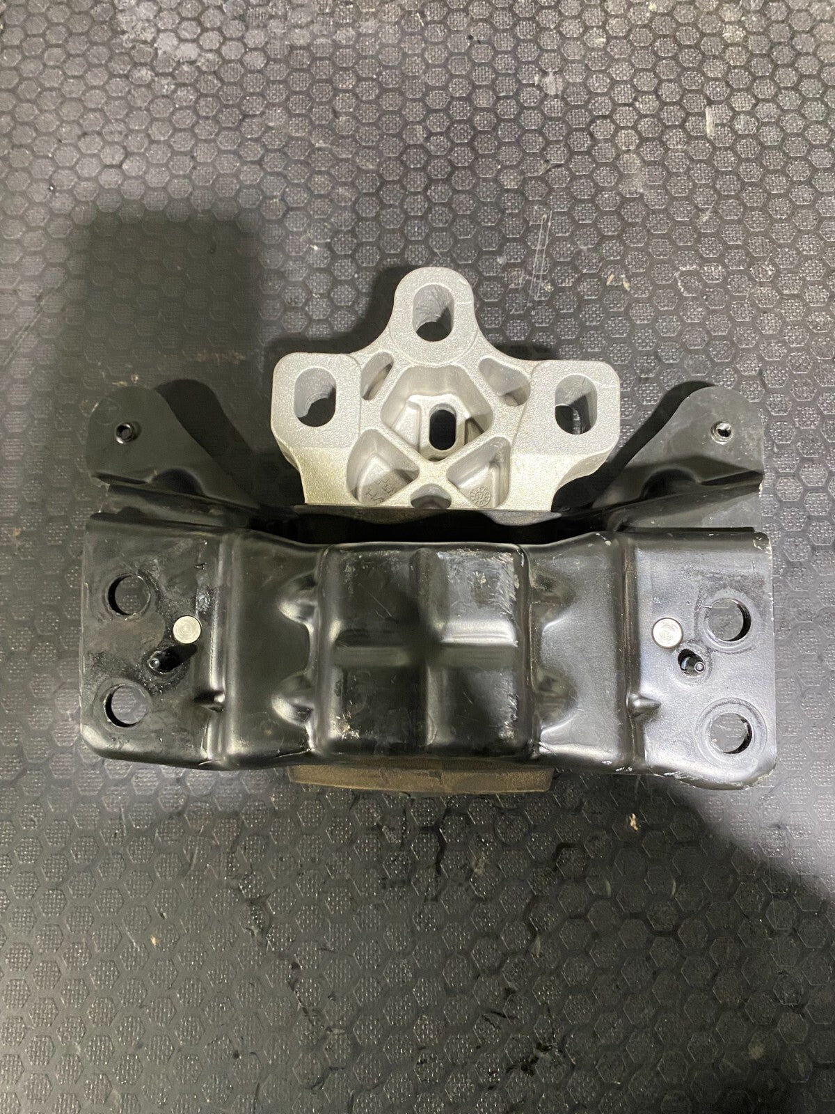 Volkswagen Golf MK7-7.5 Transmission Mount 5Q0199555BK