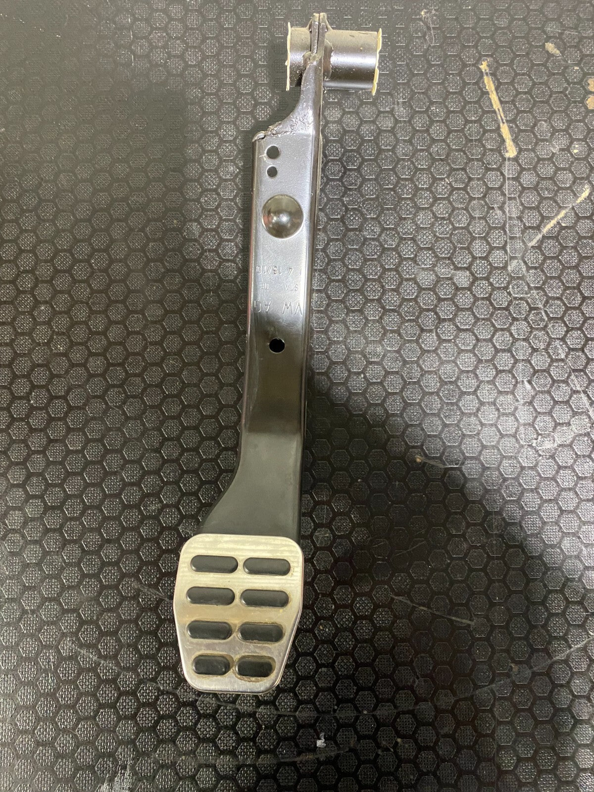 Volkswagen Golf MK5 MK6 Clutch Pedal