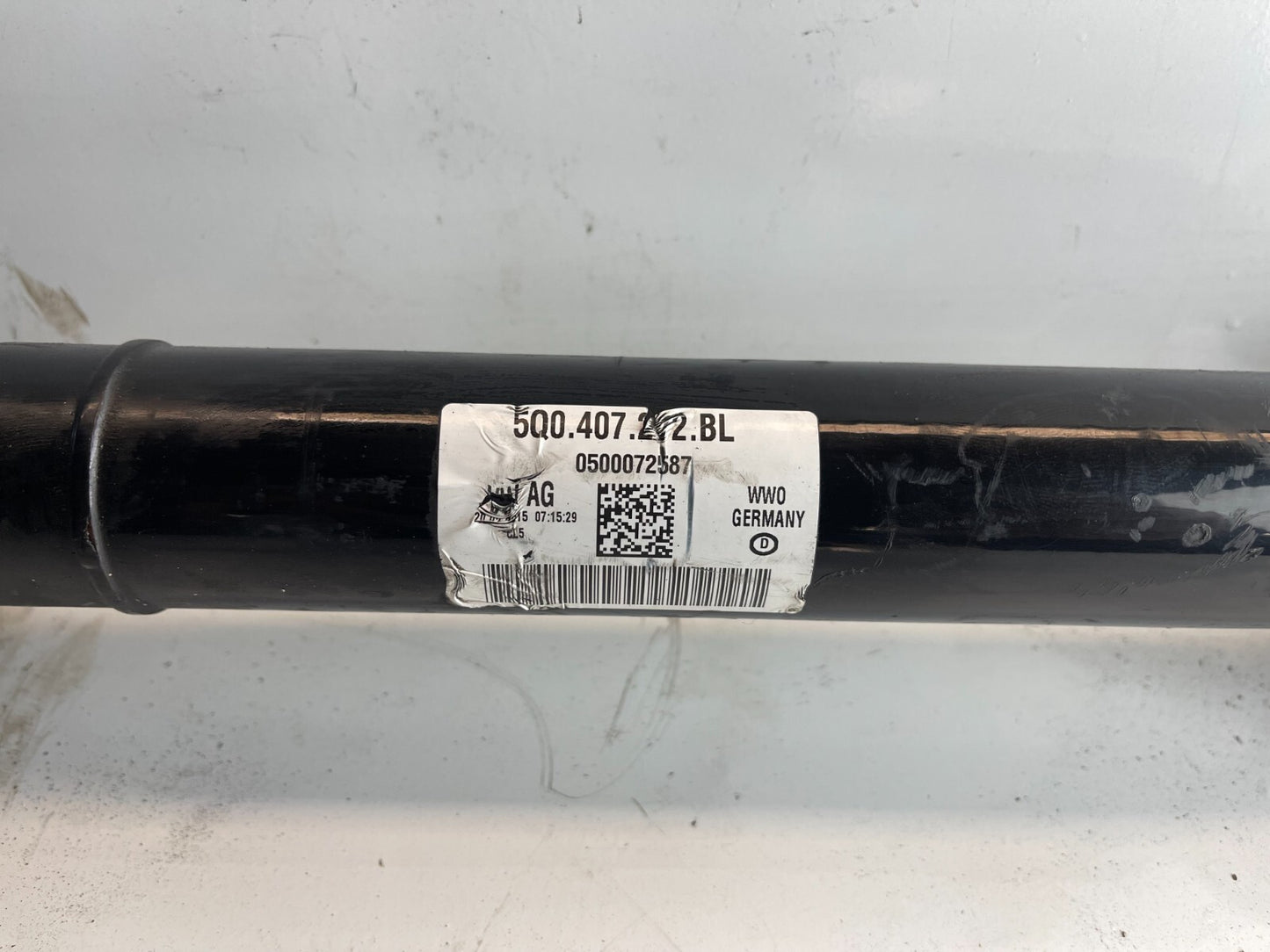 VWAG Front Left Driveshaft 5Q0407272BL