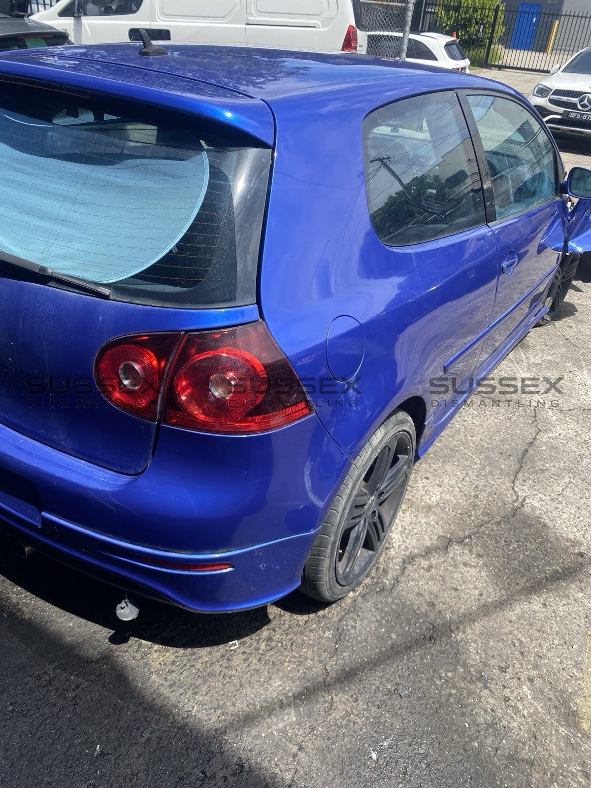 NOW WRECKING Volkswagen Golf 2007 MK5 R32 In Deep Blue Pearl With Only 94,953KM